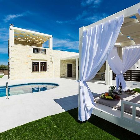 Caramel Villa, With 40M2 Pool & Spa Whirlpool, By Thinkvilla Panormos  ภายนอก รูปภาพ